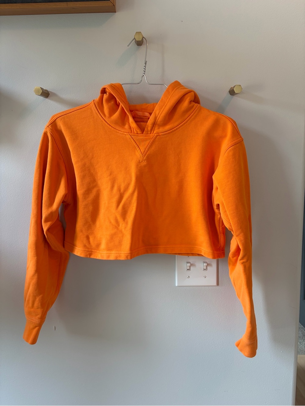 lululemon All Yours Cropped Hoodie - size 4 - Picture 3 of 6
